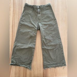 Green Wide-Leg Cropped BDG Pants